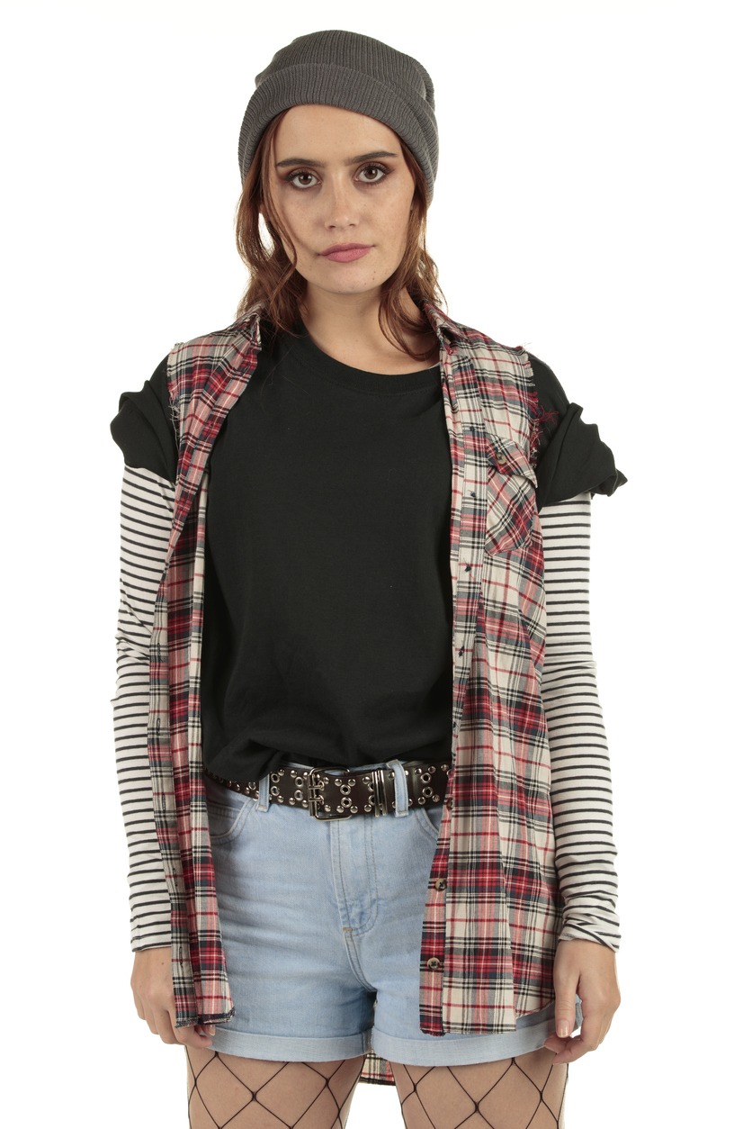 90s grunge fashion with flannel shirt