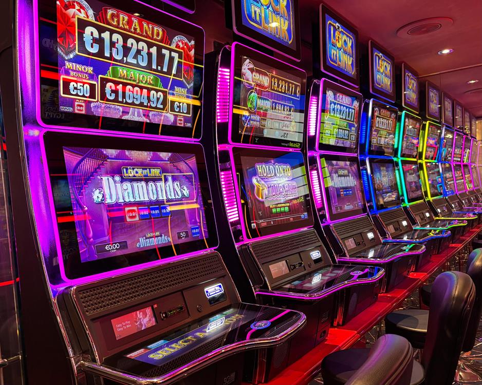 Slot Games As A Popular Choice In Online Gaming Platforms