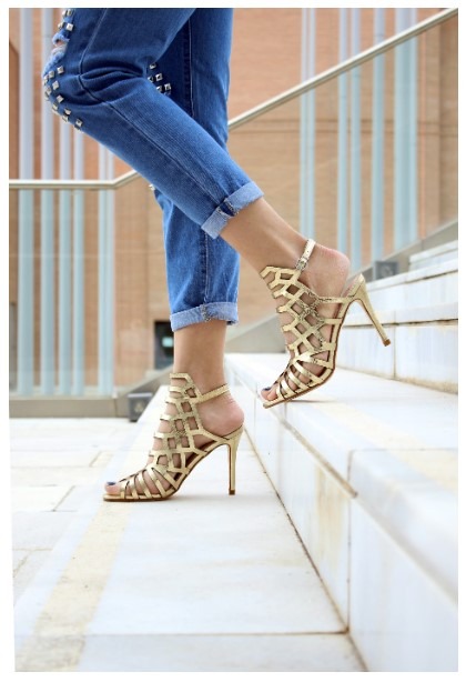 Pay Attention to Shoes