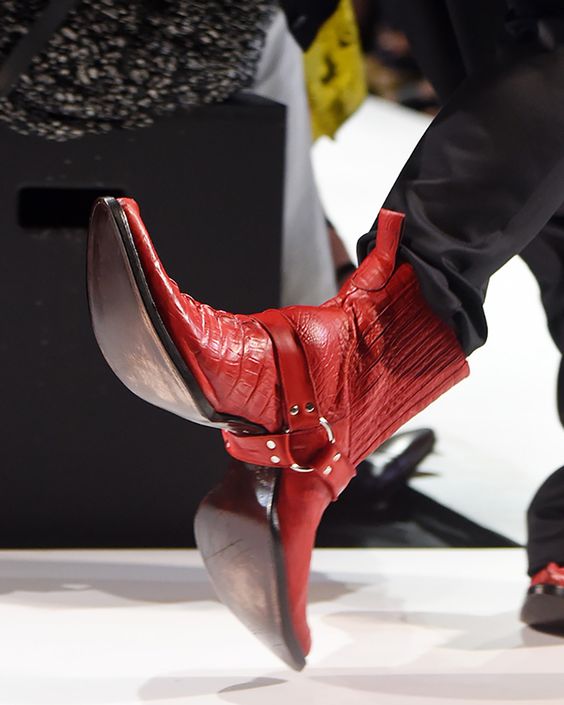 Weird Fashion Accessories 