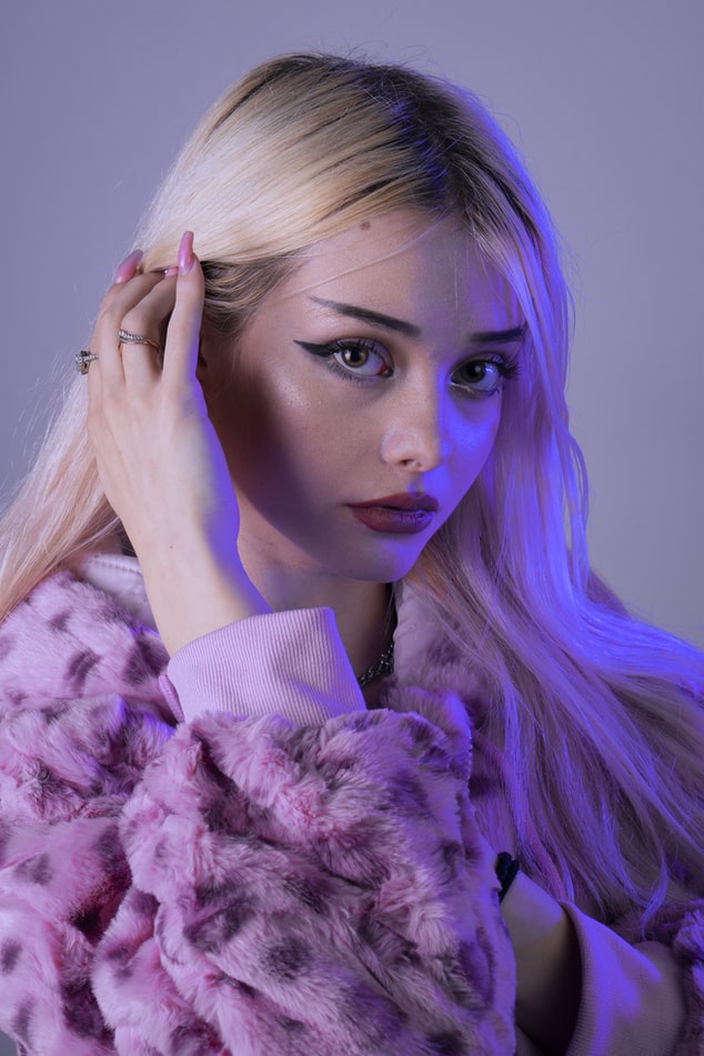 Vintage Makeup Looks That Might Be Back in Fashion