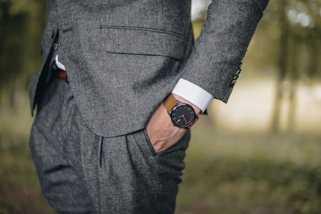 5 Best Dress Watches for Sophisticated Men
