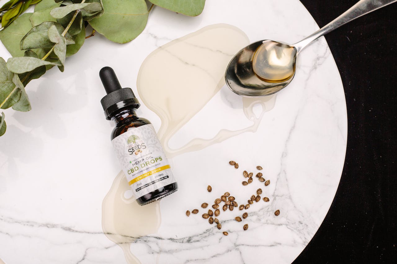 5 CBD oil products & what they do
