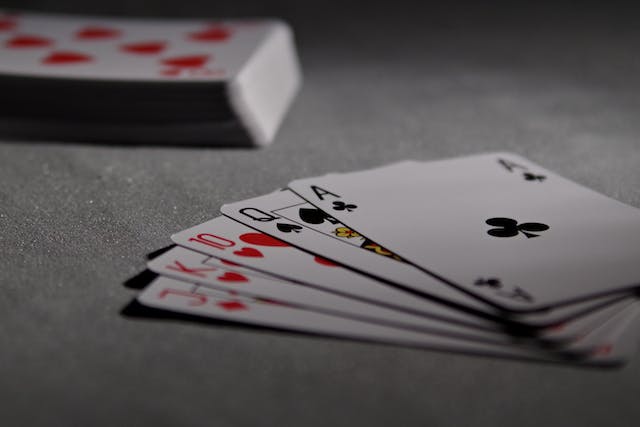 Advanced Poker Playing Strategy For Beginners