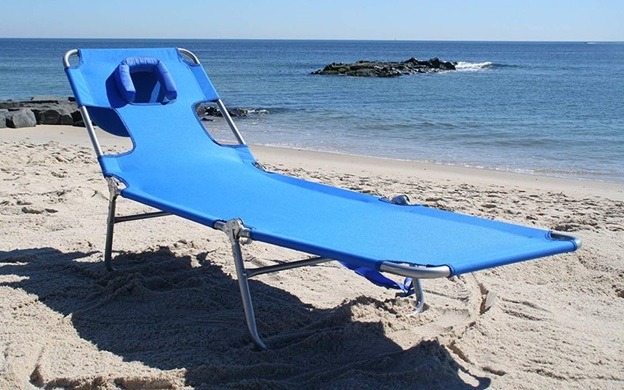 Choosing the Right Beach Chair Material