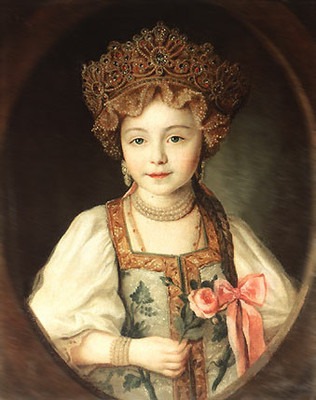 a painting of young Grand Duchess Alexandra Pavlovna in kokoshnik and sarafan during the 1790s