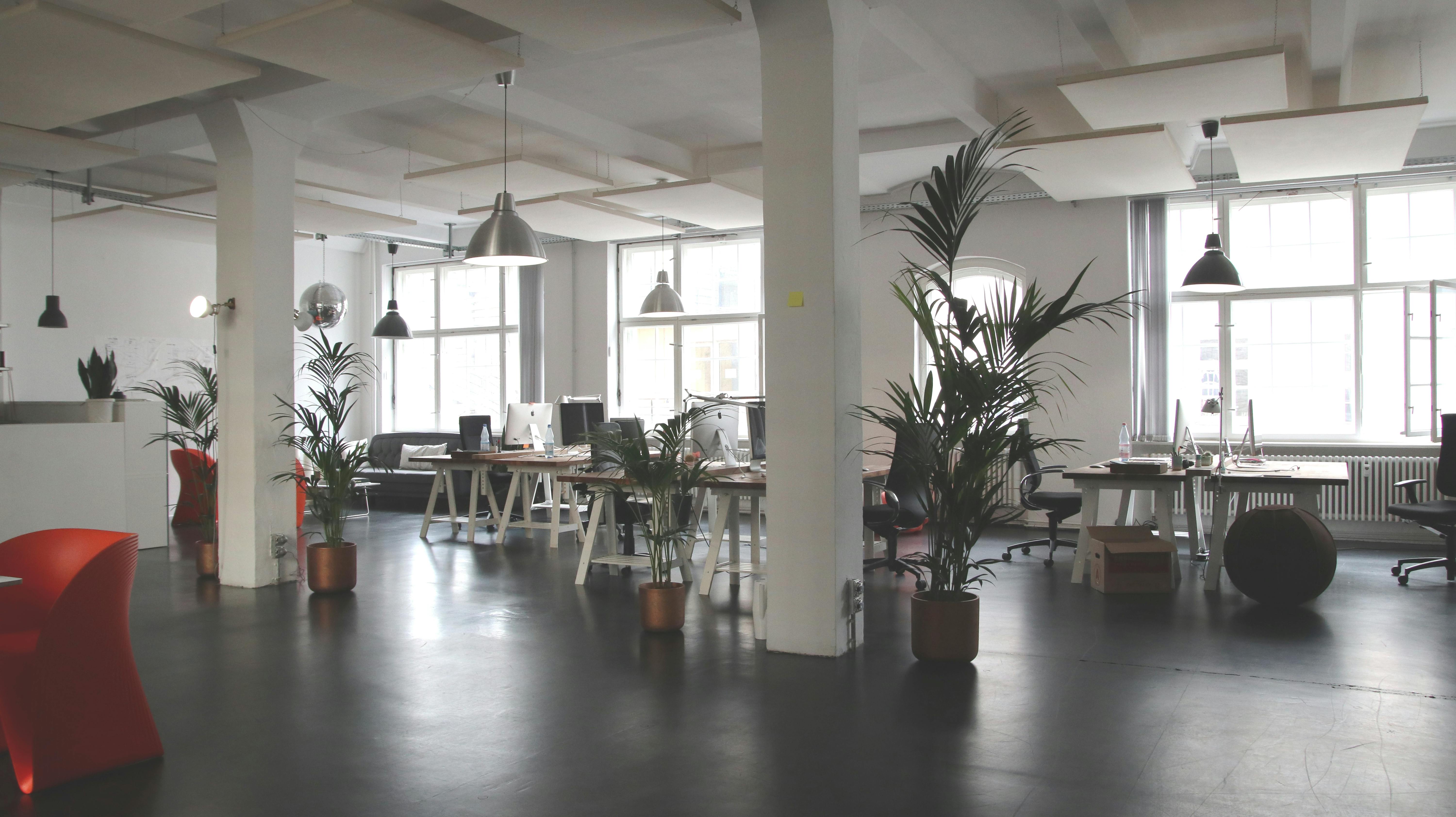 Renting Work Spaces Can Help You Redefine Your Work Environment