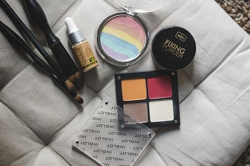 6 Tips On Buying Beauty Products Online