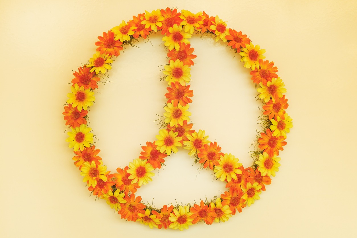  flower power peace symbol